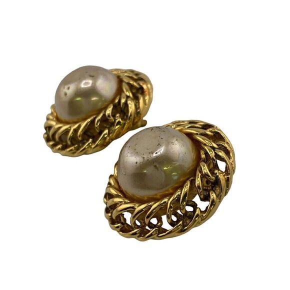 Pre Loved Chanel Pearl Clipon Earrings Gold Chain Design Women - Picture 4 of 8